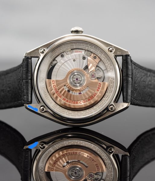 Omega Seamaster Olympic Official Timekeeper 522.53.40.20.04.002